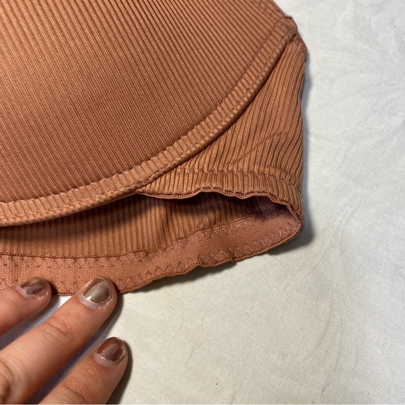 Daisy Fuentes Wireless 38D Soft Cup Bra Brown Nude Comfortable Lounge Ribbed - Picture 5 of 10